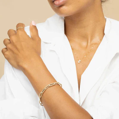 Collier avec lettre initiale | Or